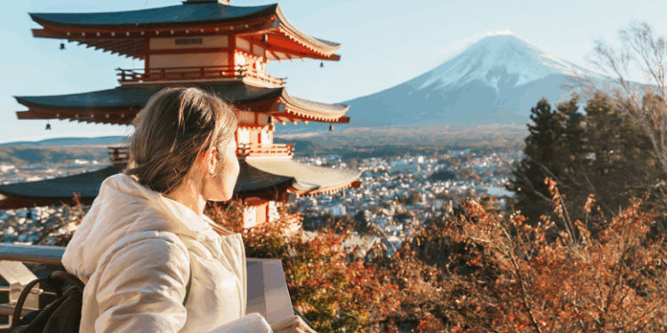 Los destinos que dominan el turismo en solitario en 2025