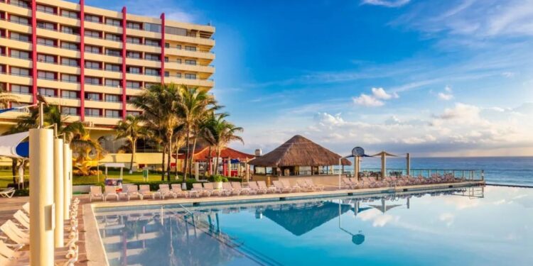 top 3 de hoteles todo incluido para esta temporada, según Viajes Falabella