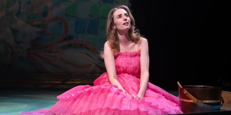 ‘Eurydice’ Star Maya Hawke on Making Her Off-Broadway Debut, the End of ‘Stranger Things,’ and Her Fan Letters to Emma Stone