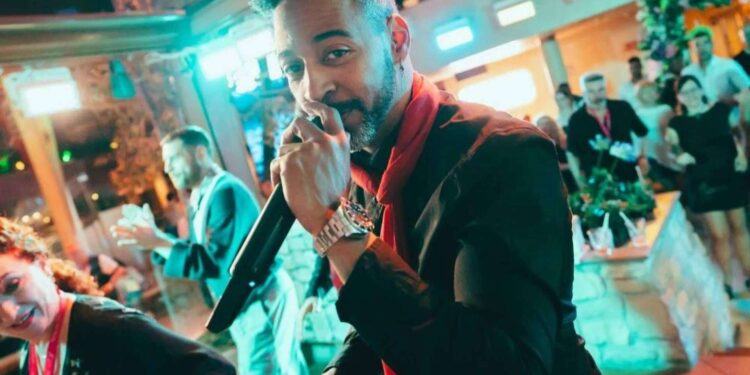 Concierto de Dani J | Crucero Temático De Baile Por Las Islas Canarias