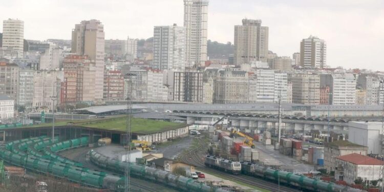 Instalaciones de los muelles interiores, con la estación de San Diego en primer plano.