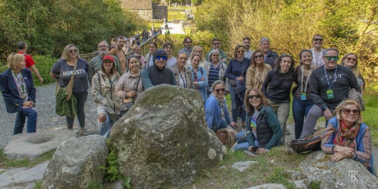 CEAV reúne a 30 agentes en un 'fam trip' por el Ancestral Este de Irlanda