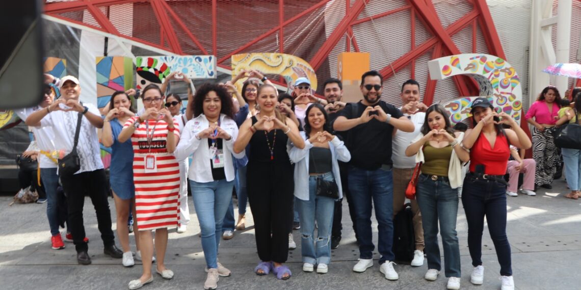 Personal del Senado visita la Feria de Puebla en el marco del programa Viajes Inolvidables