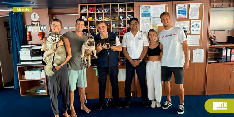 Crucero rescata a cuatro personas y tres perros de catam...