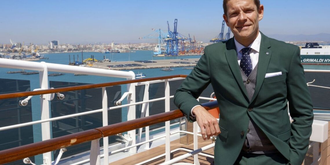 Fernando Pacheco: «Valencia necesita una terminal de cruceros, es la carta de presentación al turista»
