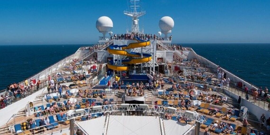 ¿Querés trabajar en un crucero? Todo lo que tenés que saber antes de embarcarte