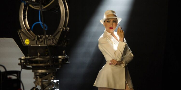 17 Thoughts I Had About the First ‘Kiss of the Spider Woman’ Trailer, Starring Jennifer Lopez and Diego Luna