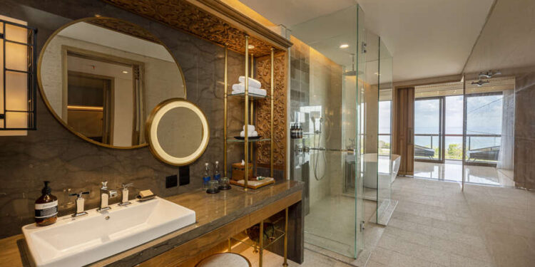 AYANA Bali es pionera en un futuro sostenible en viajes de lujo al prohibir los plásticos de un solo uso y lograr una reducción de 52 toneladas de residuos plásticos cada año. Travel And Tour World