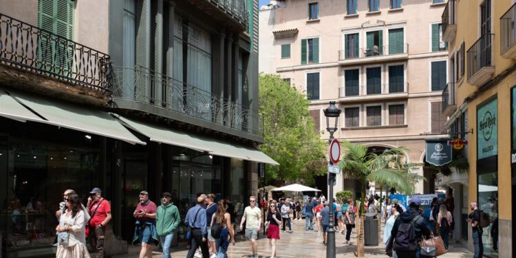 El número de viajes de los residentes en Baleares aumenta un 5,2% en el primer trimestre y se sitúa en 947.493