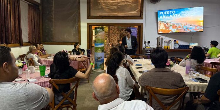 Capacita Vallarta a agente de viajes en Chihuahua