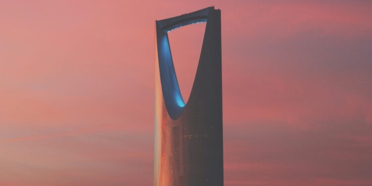 W2M colaborará con Arabia Saudí en la promoción del país como destino de viaje para los españoles