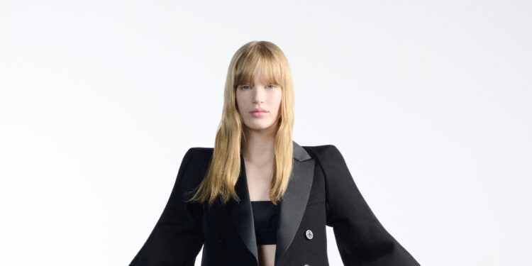 Sacai Resort 2026 Collection | Vogue