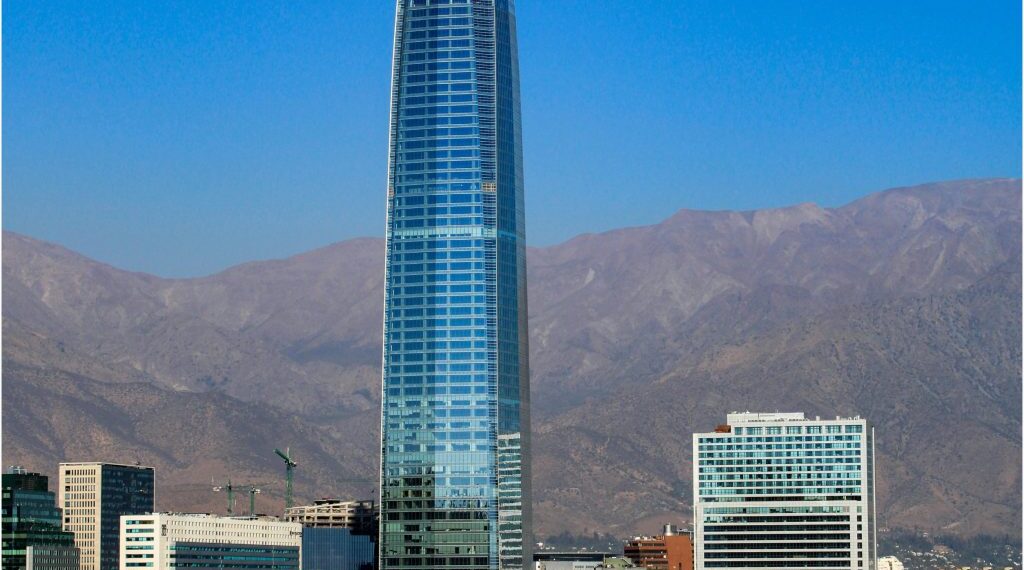 Así debería verse tu seguro de viaje ideal si sales desde Chile en 2025