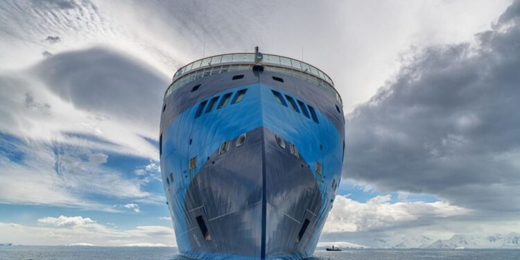 Adiós a una compañía de cruceros en España con apenas dos meses de vida