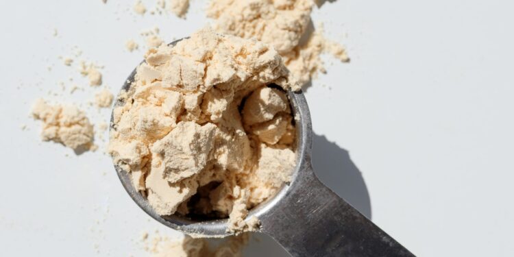 I Stopped Drinking Protein Powder For These 3 Reasons