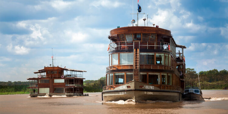 Delfin Amazon Cruises adopta nueva identidad visual