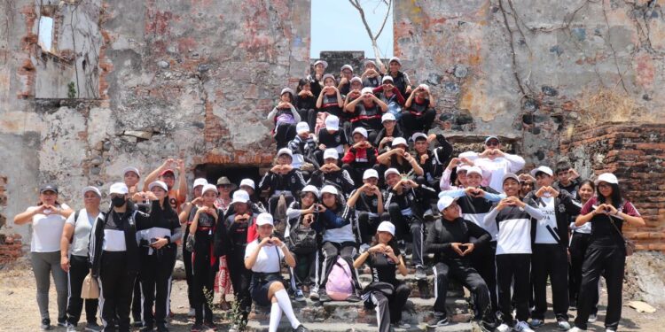 Programa "Viajes Inolvidables" se fortalece, un éxito entre las y los jóvenes poblanos