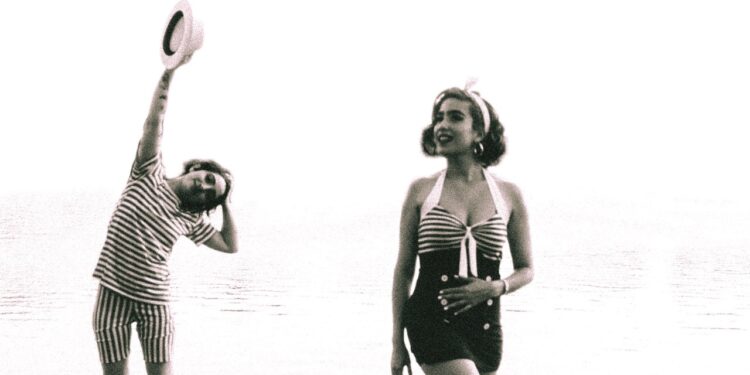 “Amar en privado es una cosa. Amar mientras el mundo observa, es otra muy distinta”: Esta es mi historia de amor queer