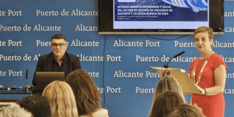 Marián Cano destaca el crecimiento del turismo de cruceros