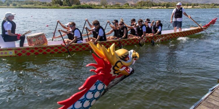 Los viajes nacionales de China aumentan un 5,7% durante las vacaciones del Festival del Bote del Dragón