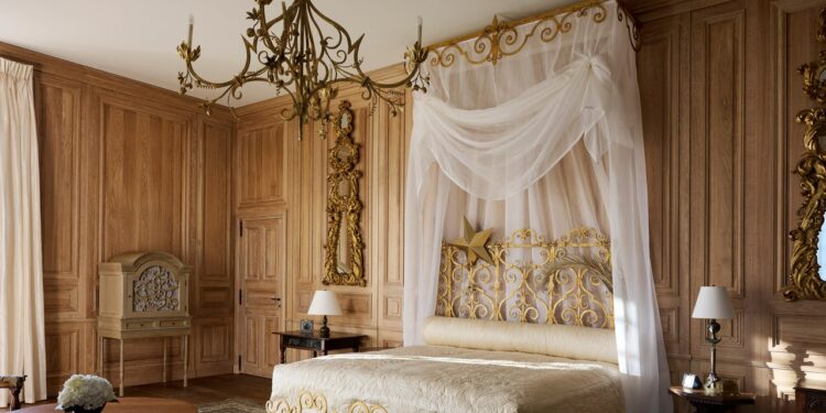 Gabrielle Chanel’s Idyllic Villa on the French Riviera Has Been Restored to Exactly the Way She Left It. Vogue Took A Look Inside