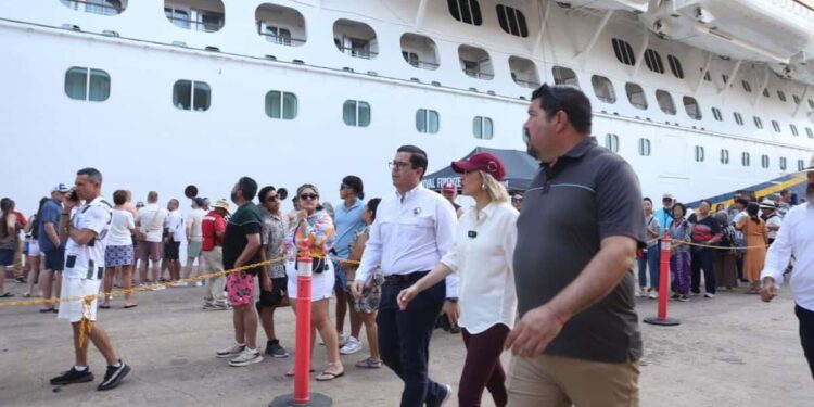 Arribo de cruceros turísticos a Mazatlán dejarán más de 326 mdp el primer semestre de 2025