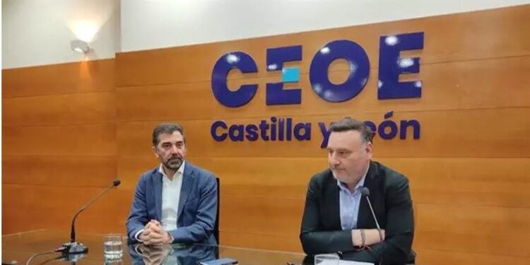 Las agencias de viajes de Castilla y León, «satisfechas» con el nuevo modelo del 'Club de los 60'