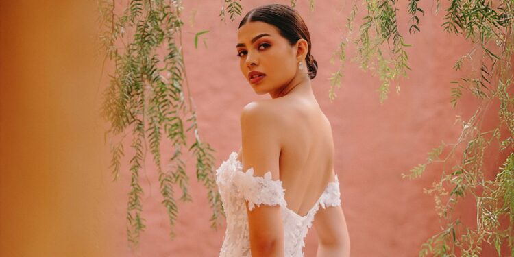 Benito Santos tiene los vestidos de novia perfectos para una boda en San Miguel de Allende