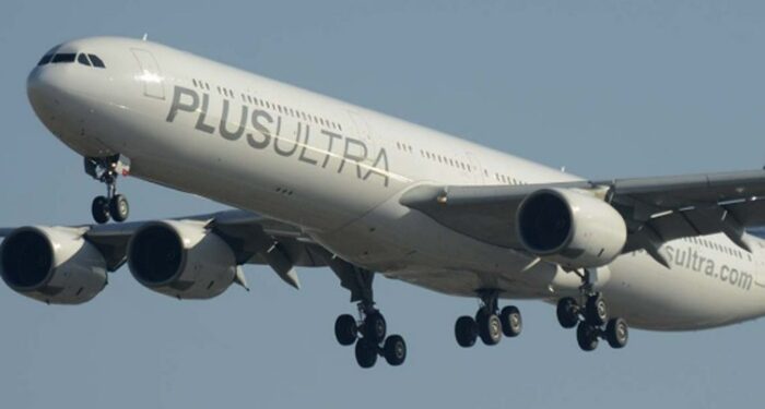 PLUS ULTRA TENDRÁ WHATSAPP EN SUS VUELOS