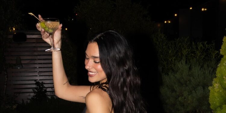 No One Can Stop Dua Lipa From Naked Dressing