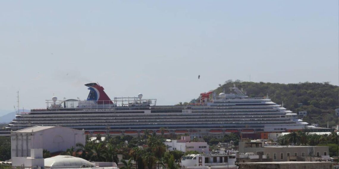 Navieras supervisan excursiones y seguridad de Mazatlán, previo a la temporada alta de cruceros 2025-2026