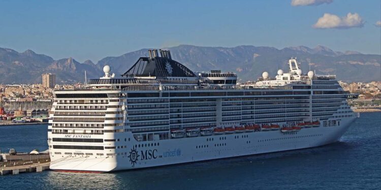 dos al día y 3.500 pasajeros como máximo