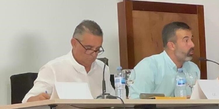 "Dolores Corujo dijo que no a los cruceros en el sur; Óscar Noda nunca se enfrentó a ella como se debía hacer y se han perdido muchos años"