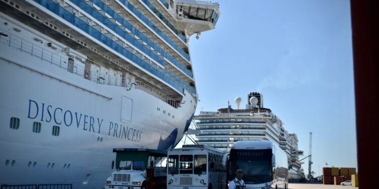 Sinaloa suma 59 cruceros en lo que va del año; prevén cerrar con 132 arribos – Cafe Negro Portal