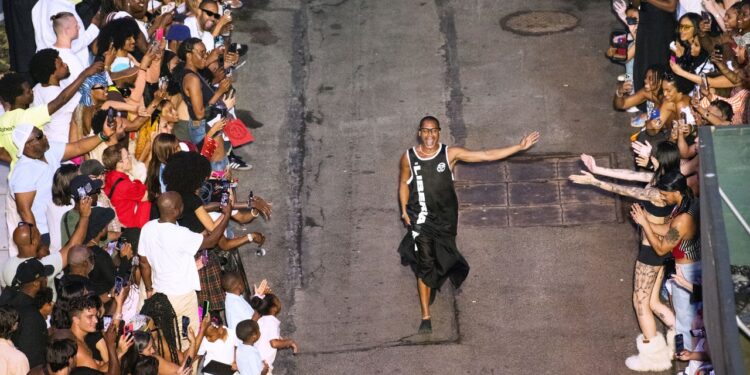 A Summer Kick-Off From Telfar, Who Celebrated 20 Years in Business With a Comeback Show