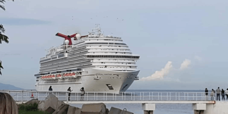 Por “Barbara” un crucero internacional pospuso dos días arribo a Puerto Vallarta