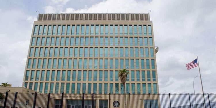 ¿Qué impacto tienen las restricciones de viajes de Trump en la reunificación familiar de los cubanos?