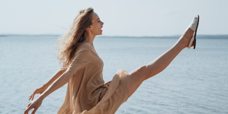 Is Walking 10000 Steps a Day Myth? Here’s What Experts Say