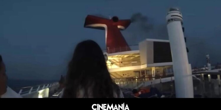 qué pasó en la agónica travesía del barco 'Carnival Triumph'