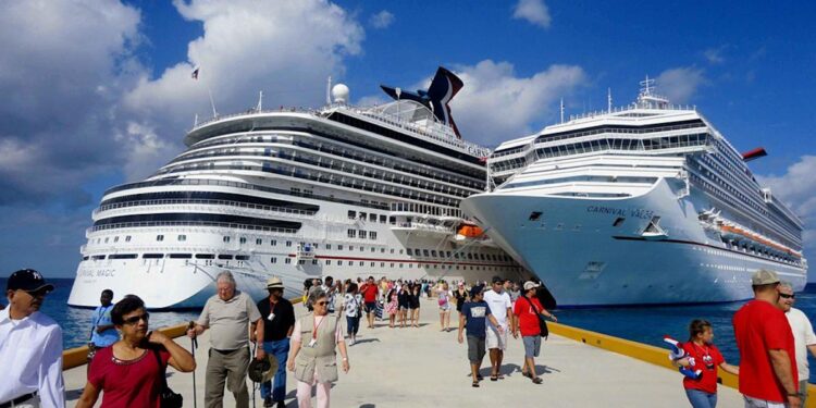 Quintana Roo supera los 3.6 millones de turistas de crucero