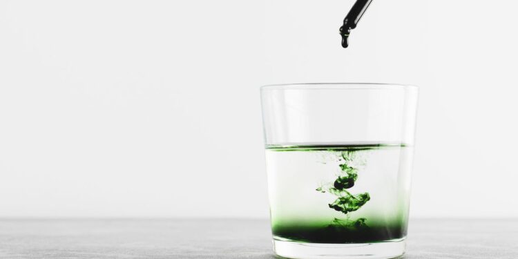 5 Incredible Chlorophyll Benefits To Finally Convince You To Try It