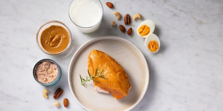 9 Foods With More Protein Than Eggs