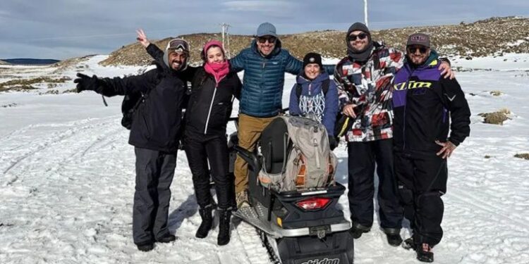Agencias de viajes brasileñas vivieron la experiencia de la nieve neuquina | Neuquén Al Instante