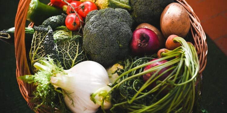 Vitamin K Foods: 19 to Eat Now, According to Dietitians