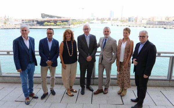 Barcelona pone límites a llegada de turistas en crucero