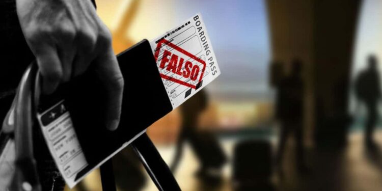 Detienen a 2 estafadores en Hermosillo: engañaron a 37 personas con agencia y viajes falsos a CDMX