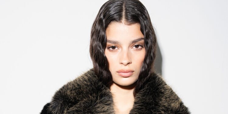 Stand Studio Resort 2026 Collection