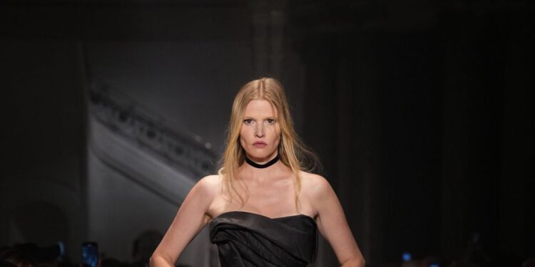 Elie Saab Fall 2025 Couture Collection