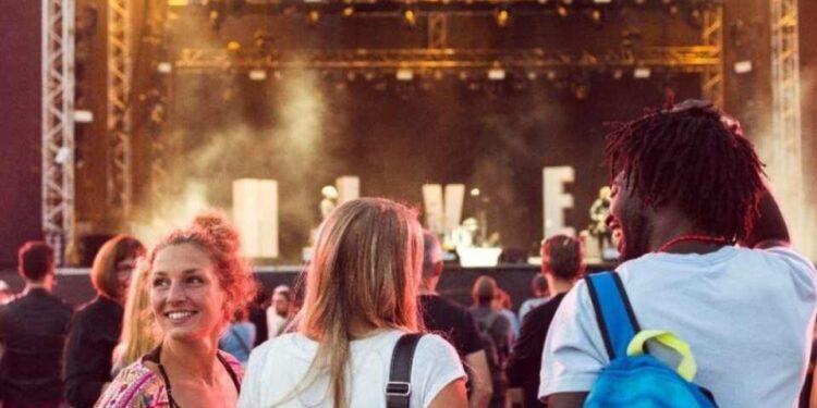 Del escenario al check-in: el impacto de la tendencia Gig Tripping en la industria turística