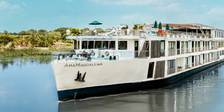 El diseño artesanal colombiano resalta en el primer crucero de lujo que navega por el río Magdalena